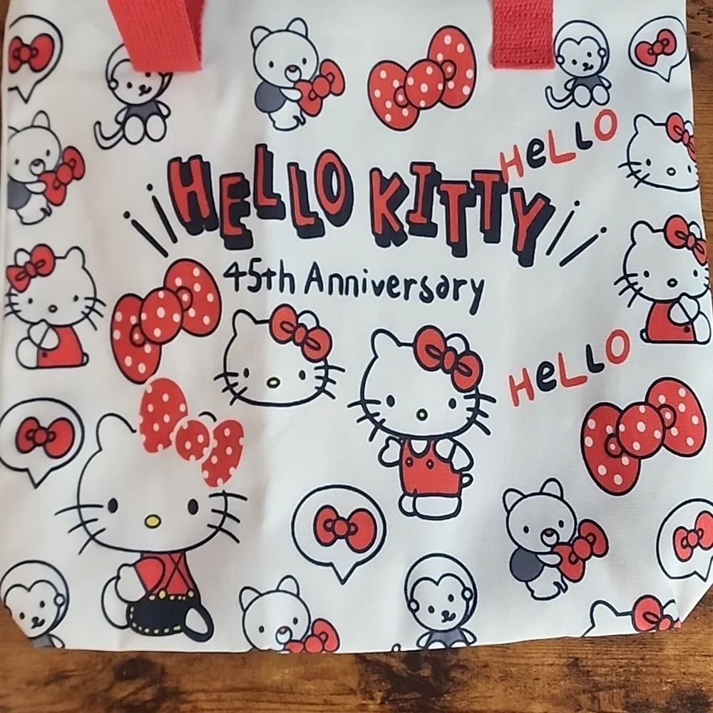 Hello Kitty charming hello